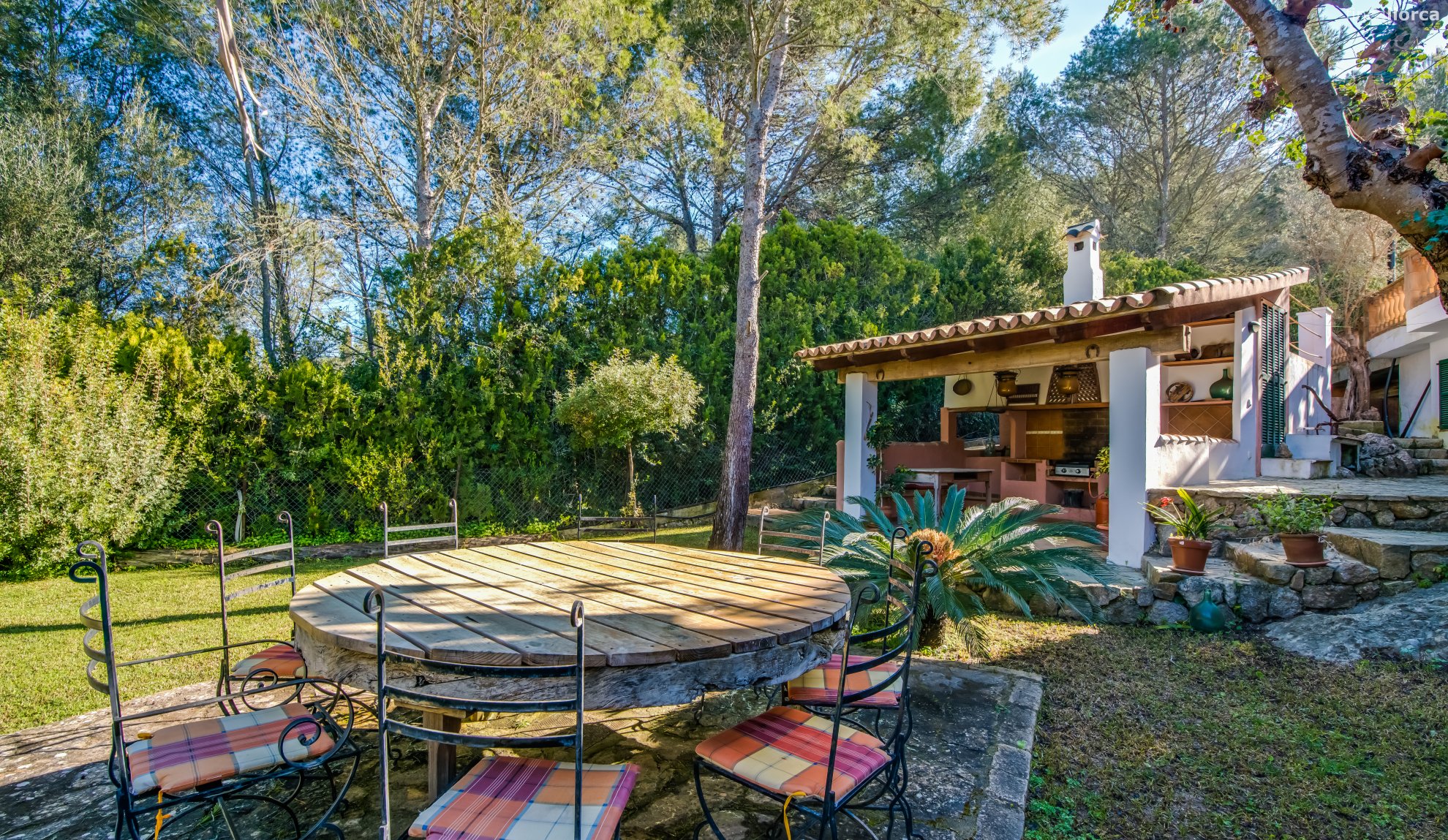 tuin-buitenkeuken-mallorca tuin-buitenkeuken-mallorca